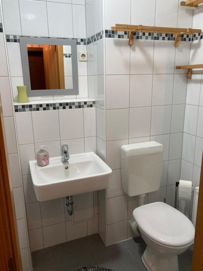 Schoene Zweiraumwohnung In Cottbus Buitenkant foto