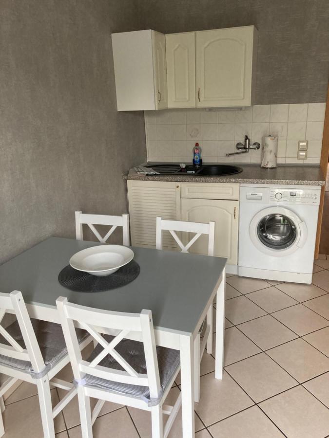 Schoene Zweiraumwohnung In Cottbus Buitenkant foto